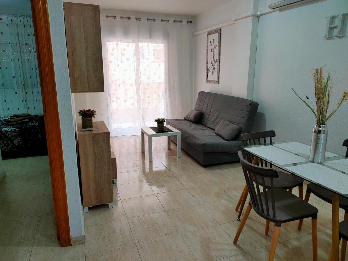 טורבייחה Casas Holiday - Playa Del Cura מראה חיצוני תמונה